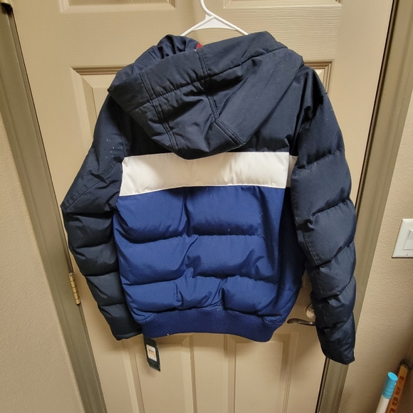 Jackets - Picture 16 of 16